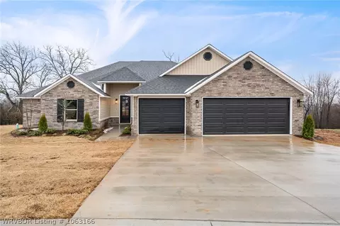 737 Legacy Blvd, Van Buren, AR 72956