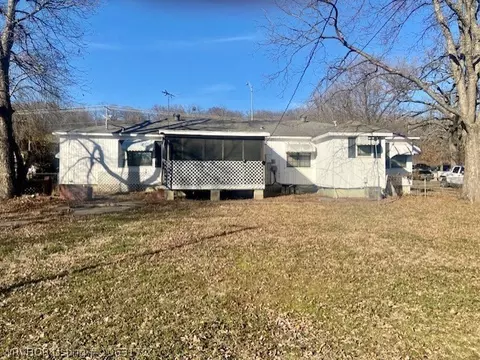 3216 Phoenix Ave, Fort Smith, AR 72903 photo 2