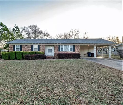 2315 S 65th St, Fort Smith, AR 72903 photo 1