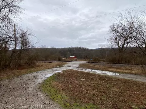 622 E Front Ave, Chester, AR 72934 photo 35