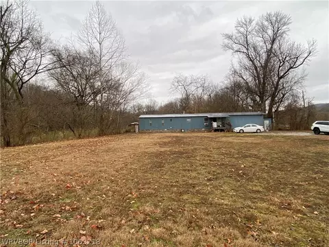 622 E Front Ave, Chester, AR 72934 photo 37