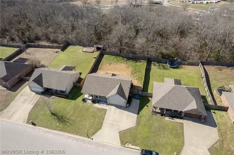 237 Harmony Dr, Greenwood, AR 72936 photo 8
