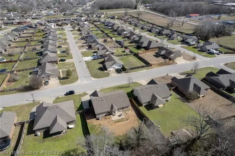 237 Harmony Dr, Greenwood, AR 72936 photo 9
