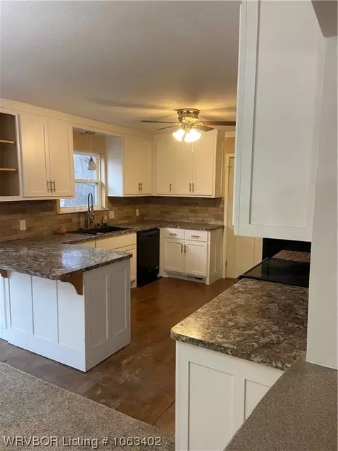 8118 Cypress Ave, Fort Smith, AR 72908 photo 6
