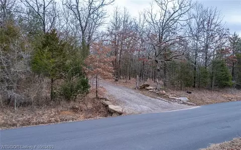 5636 Pine Hollow Rd, Van Buren, AR 72956