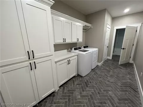 1910 Ebbing Loop, Barling, AR 72923 photo 13