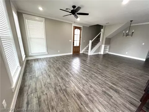 1910 Ebbing Loop, Barling, AR 72923 photo 5