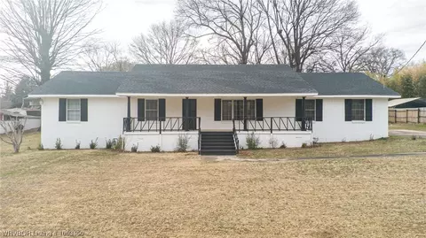4109 N 55th St, Fort Smith, AR 72904