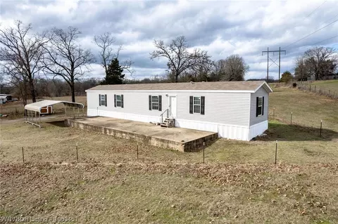 110 Elliotts Ln, Ratcliff, AR 72951