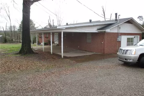 2198 5th, Paris, AR 72855 photo 10