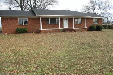 2198 5th, Paris, AR 72855 photo 1