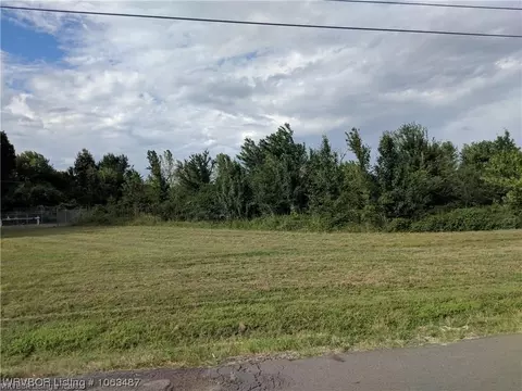 tbd Treat Rd, Muldrow, OK 74948