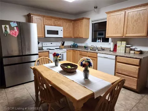 294 7th St, Waldron, AR 72958 photo 9