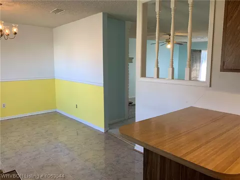 5805 S Enid Cir, Fort Smith, AR 72903 photo 6