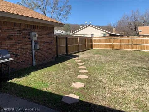 5805 S Enid Cir, Fort Smith, AR 72903 photo 28