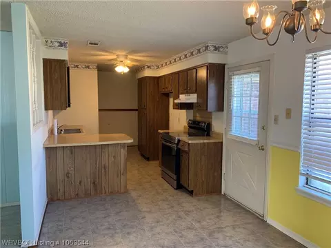5805 S Enid Cir, Fort Smith, AR 72903 photo 13