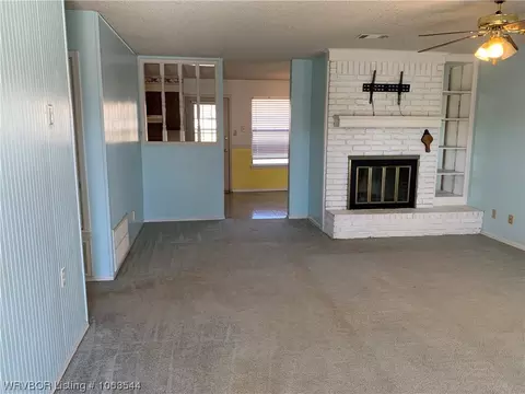 5805 S Enid Cir, Fort Smith, AR 72903 photo 2