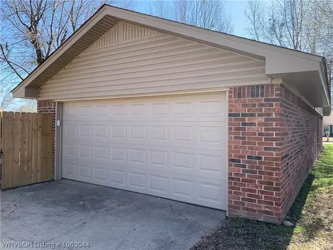 5805 S Enid Cir, Fort Smith, AR 72903 photo 34