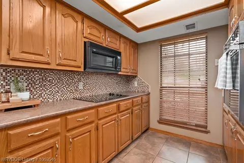 6801 S V St, Fort Smith, AR 72903 photo 12