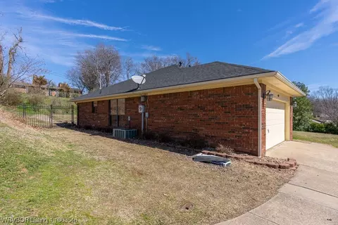 6801 S V St, Fort Smith, AR 72903 photo 36