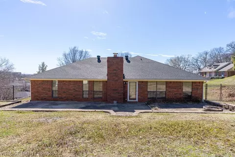 6801 S V St, Fort Smith, AR 72903 photo 27