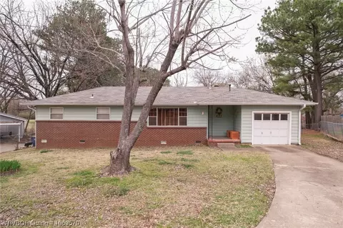 1701 Utica St, Fort Smith, AR 72901 photo 1