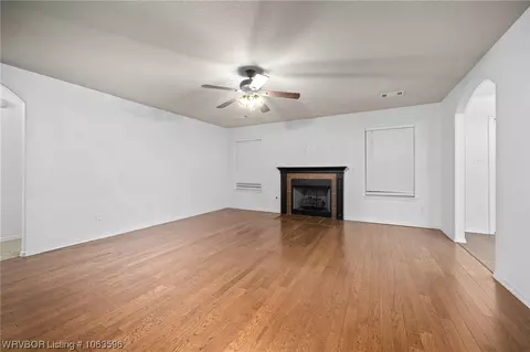 8100 Huntington Way, Fort Smith, AR 72916 photo 3