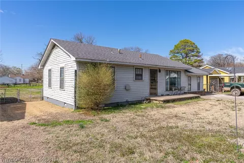 4608 S 25th St, Fort Smith, AR 72901 photo 2
