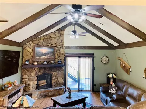 406 7th St, Barling, AR 72923 photo 2