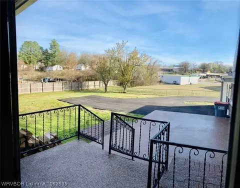406 7th St, Barling, AR 72923 photo 14