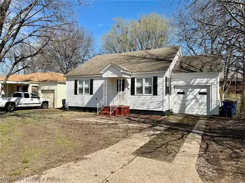 508 N 35th St, Fort Smith, AR 72903 photo 4