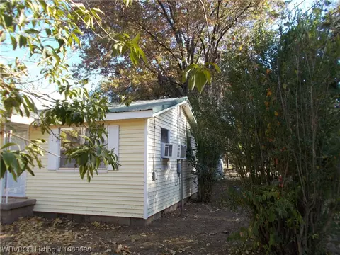 307 E High St, Mansfield, AR 72944 photo 18