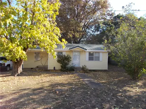 307 E High St, Mansfield, AR 72944