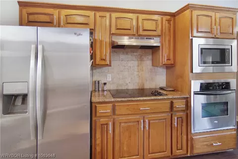 9304 E County Line Rd, Charleston, AR 72933 photo 17
