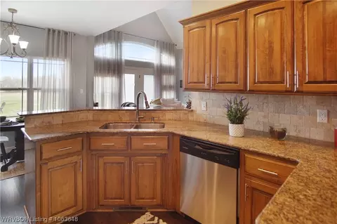 9304 E County Line Rd, Charleston, AR 72933 photo 16