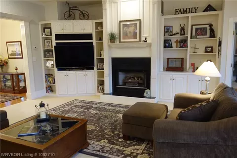 3315 Larkspur Ln, Fort Smith, AR 72916 photo 5