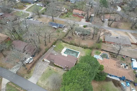 1225 N 57th Pl, Fort Smith, AR 72904 photo 3