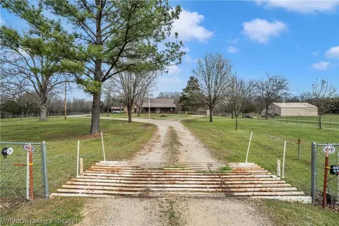 36778 258th Ave, Wister, OK 74966