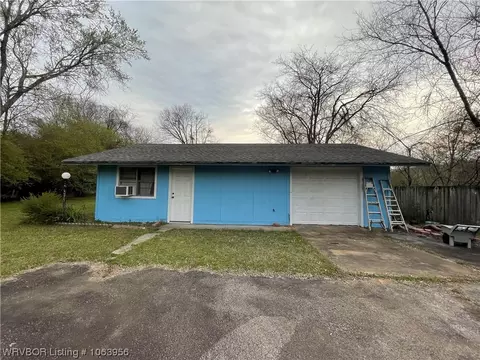 104 W Spring St, Ozark, AR 72949 photo 28