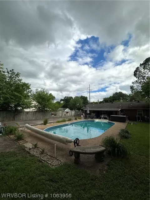 104 W Spring St, Ozark, AR 72949 photo 42