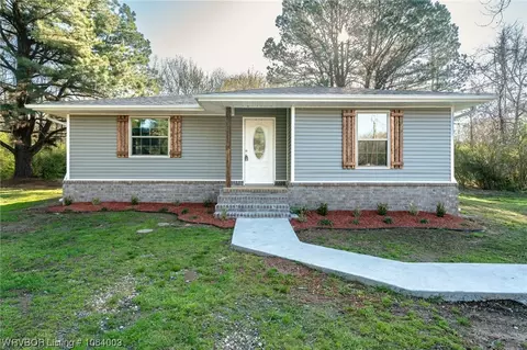 1247 Arkansas Ave, Van Buren, AR 72956