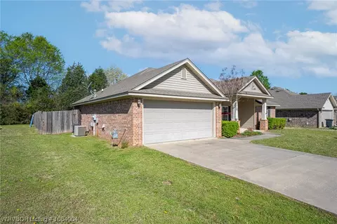 209 S 14th St, Lavaca, AR 72941 photo 2