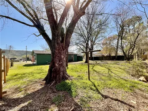 811 N 2nd St, Ozark, AR 72949 photo 39