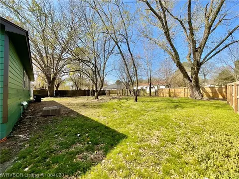 811 N 2nd St, Ozark, AR 72949 photo 40