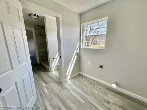 811 N 2nd St, Ozark, AR 72949 photo 28