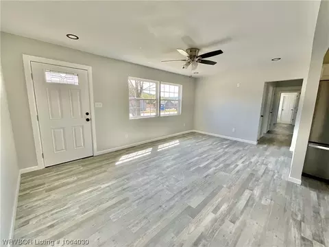 811 N 2nd St, Ozark, AR 72949 photo 11