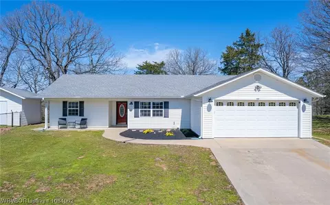 117 Davis Rd, Booneville, AR 72927