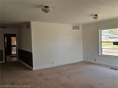 513 Chism St, Paris, AR 72855 photo 6
