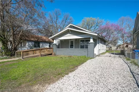 2220 28th St, Fort Smith, AR 72904 photo 2