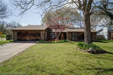 3312 S 54th St, Fort Smith, AR 72903